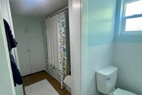 House in Bradenton, Florida 3 bedrooms, 72 sq.m. № 2147983 - photo 9