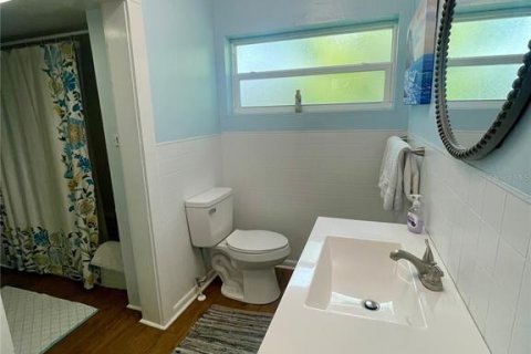 House in Bradenton, Florida 3 bedrooms, 72 sq.m. № 2147983 - photo 8