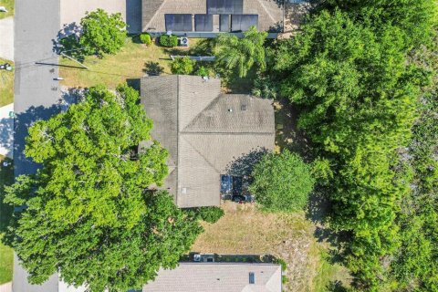 House in Palm Coast, Florida 3 bedrooms, 137.96 sq.m. № 1650069 - photo 24