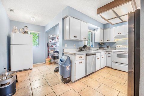 House in Palm Coast, Florida 3 bedrooms, 137.96 sq.m. № 1650069 - photo 8