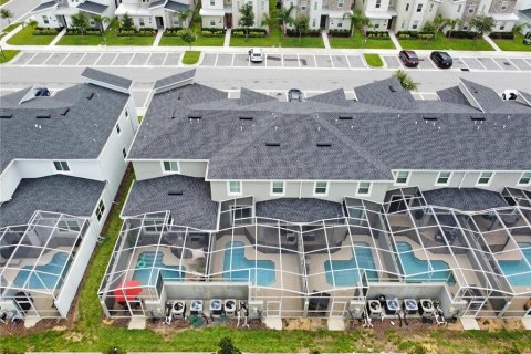 Adosado en alquiler en Davenport, Florida, 4 dormitorios, 177.81 m2 № 1767730 - foto 2