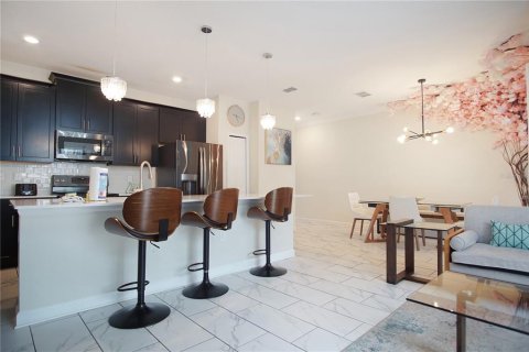 Adosado en alquiler en Davenport, Florida, 4 dormitorios, 177.81 m2 № 1767730 - foto 8
