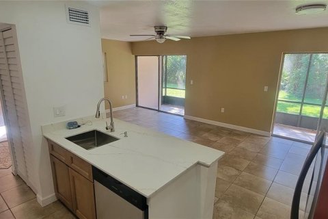 Copropriété à louer à Deltona, Floride: 2 chambres, 83.33 m2 № 2167803 - photo 16