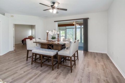 House in Clermont, Florida 2 bedrooms, 184.41 sq.m. № 2097832 - photo 17