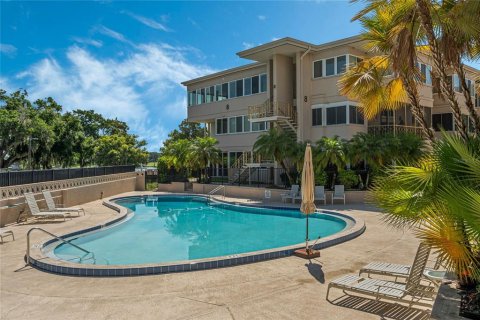 Condominio en venta en Winter Park, Florida, 1 dormitorio, 83.61 m2 № 1275835 - foto 4