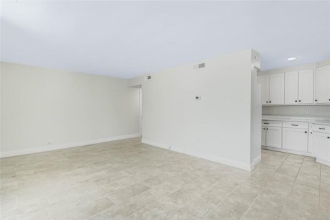 Condominio en venta en Winter Park, Florida, 1 dormitorio, 83.61 m2 № 1275835 - foto 14