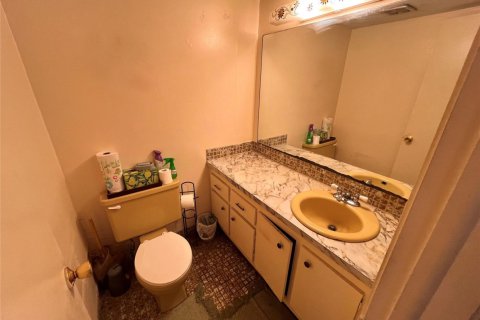 Condominio en venta en Lauderhill, Florida, 1 dormitorio, 86.21 m2 № 2083001 - foto 8