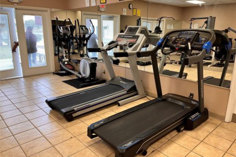 Condominio en venta en Lauderhill, Florida, 1 dormitorio, 86.21 m2 № 2083001 - foto 12