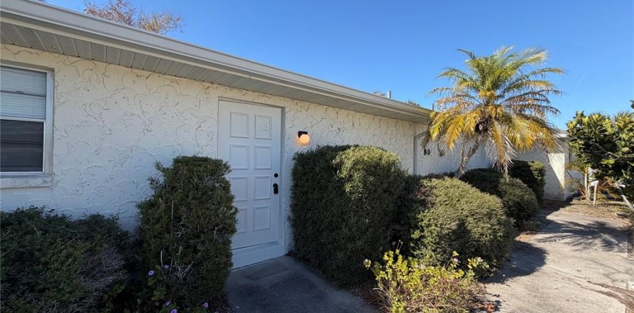 Apartment in Punta Gorda, Florida 1 bedroom, 60.39 sq.m. № 2106303
