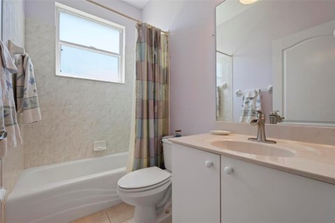 Villa ou maison à vendre à North Port, Floride: 3 chambres, 163.42 m2 № 2415012 - photo 21