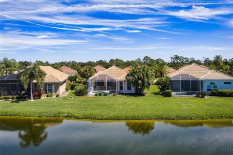 Villa ou maison à vendre à North Port, Floride: 3 chambres, 163.42 m2 № 2415012 - photo 29