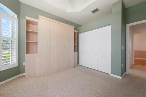 Villa ou maison à vendre à North Port, Floride: 3 chambres, 163.42 m2 № 2415012 - photo 19