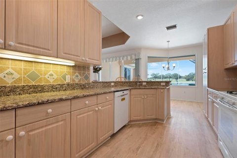 Villa ou maison à vendre à North Port, Floride: 3 chambres, 163.42 m2 № 2415012 - photo 9