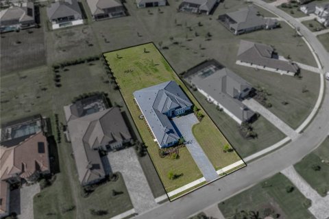 Casa en venta en Dade City, Florida, 3 dormitorios, 297.38 m2 № 1649167 - foto 3