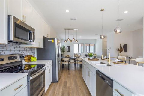 Townhouse in Orlando, Florida 3 bedrooms, 197.51 sq.m. № 1761098 - photo 16