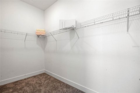 Townhouse in Orlando, Florida 3 bedrooms, 197.51 sq.m. № 1761098 - photo 24