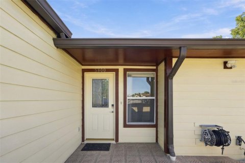 Touwnhouse à vendre à Orlando, Floride: 3 chambres, 126.44 m2 № 2429275 - photo 5