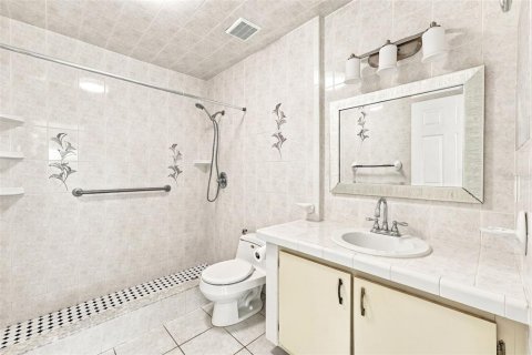 Touwnhouse à vendre à Orlando, Floride: 3 chambres, 126.44 m2 № 2429275 - photo 23