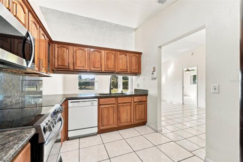 Touwnhouse à vendre à Orlando, Floride: 3 chambres, 126.44 m2 № 2429275 - photo 19