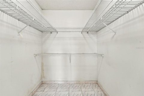 Touwnhouse à vendre à Orlando, Floride: 3 chambres, 126.44 m2 № 2429275 - photo 25