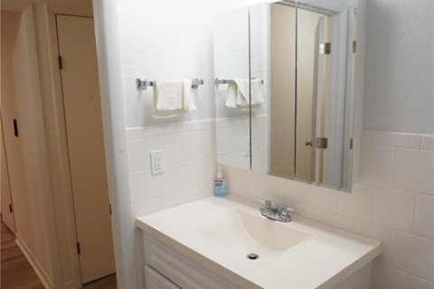 House in Sebring, Florida 2 bedrooms, 136.75 sq.m. № 1833397 - photo 14