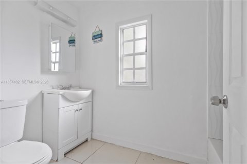Immobilier commercial à vendre à Miami, Floride: 172.43 m2 № 2060096 - photo 22
