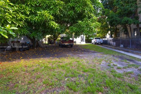 Immobilier commercial à vendre à Miami, Floride: 172.43 m2 № 2060096 - photo 9