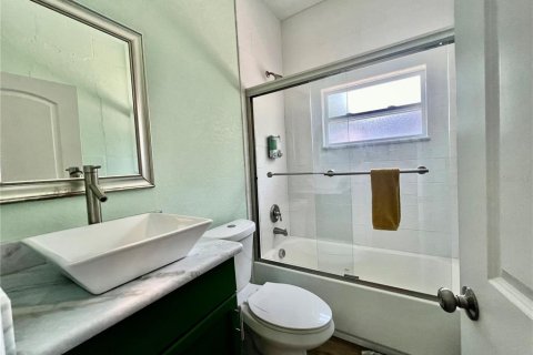 Condo in Maitland, Florida, 2 bedrooms  № 2106398 - photo 4