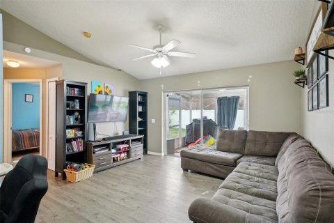 Villa ou maison à vendre à Wesley Chapel, Floride: 3 chambres, 133.78 m2 № 1846836 - photo 7