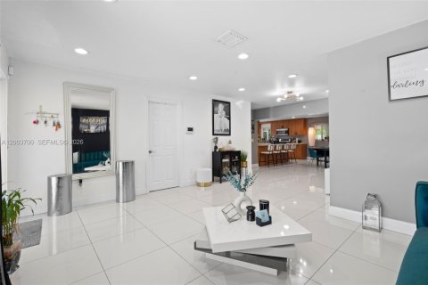 Villa ou maison à vendre à Homestead, Floride: 4 chambres, 190.45 m2 № 2068916 - photo 5