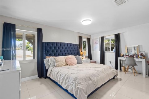 Villa ou maison à vendre à Homestead, Floride: 4 chambres, 190.45 m2 № 2068916 - photo 27