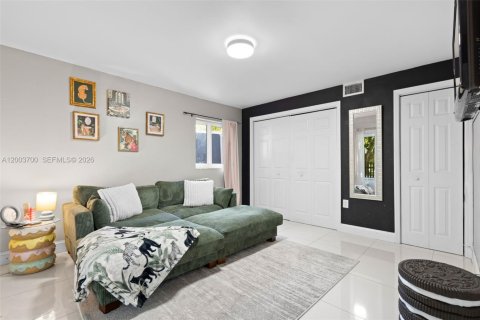 Villa ou maison à vendre à Homestead, Floride: 4 chambres, 190.45 m2 № 2068916 - photo 19