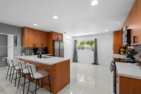 Villa ou maison à vendre à Homestead, Floride: 4 chambres, 190.45 m2 № 2068916 - photo 11