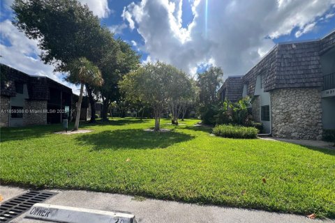 Copropriété à vendre à Oakland Park, Floride: 1 chambre, 70.61 m2 № 1887944 - photo 20