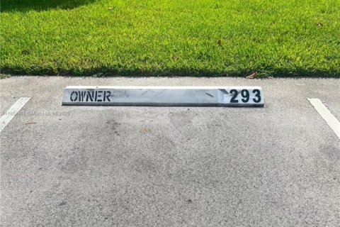Copropriété à vendre à Oakland Park, Floride: 1 chambre, 70.61 m2 № 1887944 - photo 23