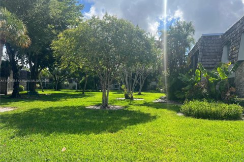 Copropriété à vendre à Oakland Park, Floride: 1 chambre, 70.61 m2 № 1887944 - photo 21