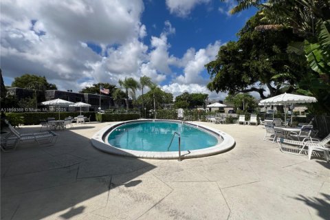 Copropriété à vendre à Oakland Park, Floride: 1 chambre, 70.61 m2 № 1887944 - photo 26