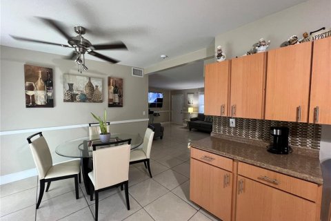 House in Titusville, Florida 3 bedrooms, 114.46 sq.m. № 1718551 - photo 20
