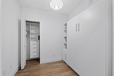 Купить кондоминиум в Сарасота, Флорида 9 комнат, 79.43м2, № 1879290 - фото 29