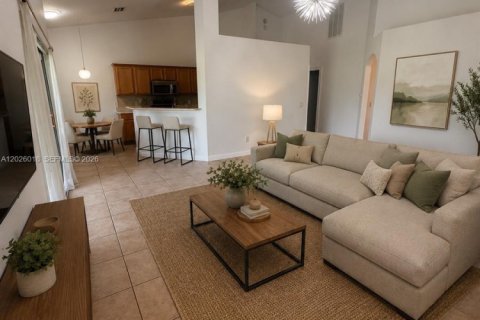 Villa ou maison à vendre à Port St. Lucie, Floride: 3 chambres, 220.18 m2 № 2085407 - photo 7