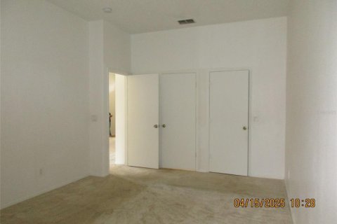 Townhouse in Orlando, Florida 3 bedrooms, 115.76 sq.m. № 1651527 - photo 12
