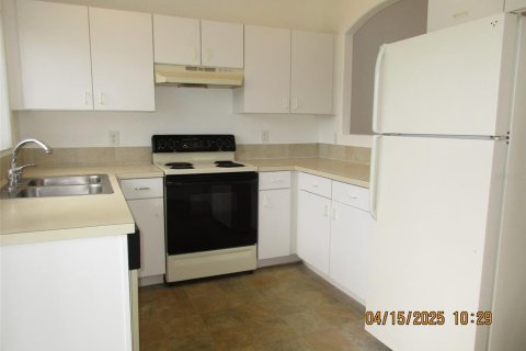 Townhouse in Orlando, Florida 3 bedrooms, 115.76 sq.m. № 1651527 - photo 17