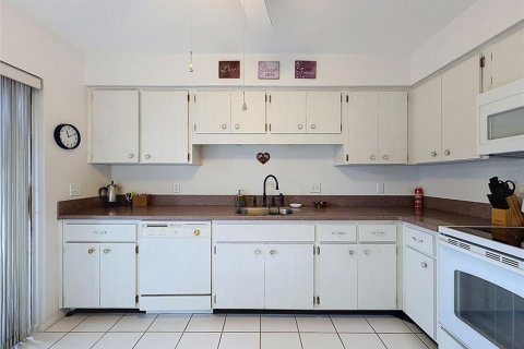Copropriété à vendre à Hudson, Floride: 2 chambres, 106.28 m2 № 2233609 - photo 22