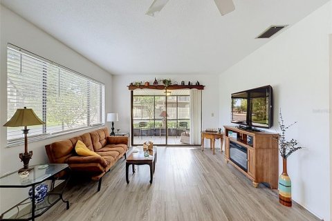 Copropriété à vendre à Hudson, Floride: 2 chambres, 106.28 m2 № 2233609 - photo 14