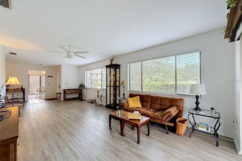 Copropriété à vendre à Hudson, Floride: 2 chambres, 106.28 m2 № 2233609 - photo 16