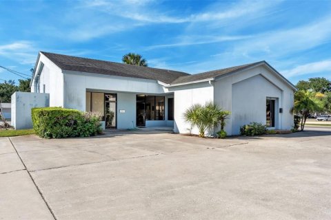 Immobilier commercial à vendre à Bartow, Floride: 290.88 m2 № 2394169 - photo 5
