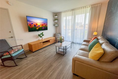 Condominio en venta en Hallandale Beach, Florida, 2 dormitorios, 94.76 m2 № 2006971 - foto 4