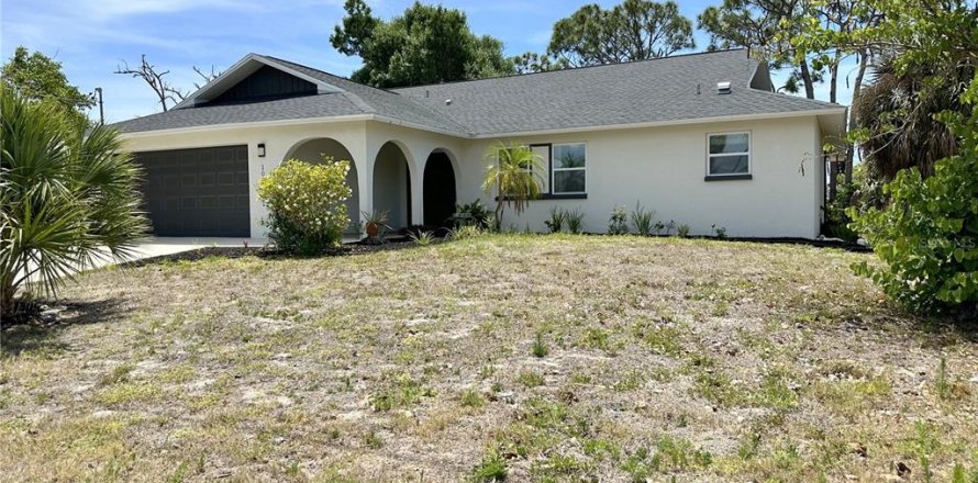 Villa ou maison à Englewood, Floride 3 chambres, 170.75 m2 № 2103798