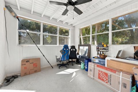 House in Fern Park, Florida 4 bedrooms, 209.4 sq.m. № 2419715 - photo 30