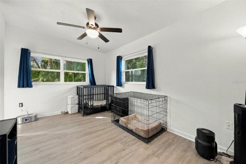 House in Fern Park, Florida 4 bedrooms, 209.4 sq.m. № 2419715 - photo 18